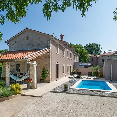 Ena With Private Pool * Pinezici (Istria)