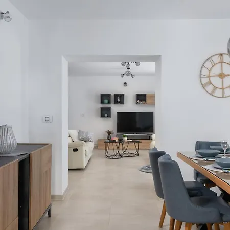 Ena With Private Pool Villa