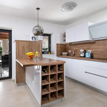 Ena With Private Pool * Pinezici (Istria)