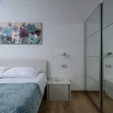 Ena With Private Pool