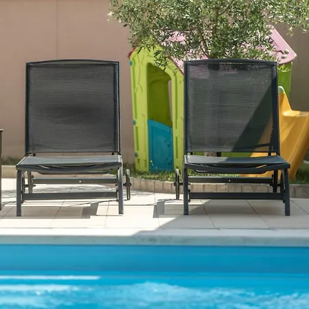 Ena With Private Pool Villa